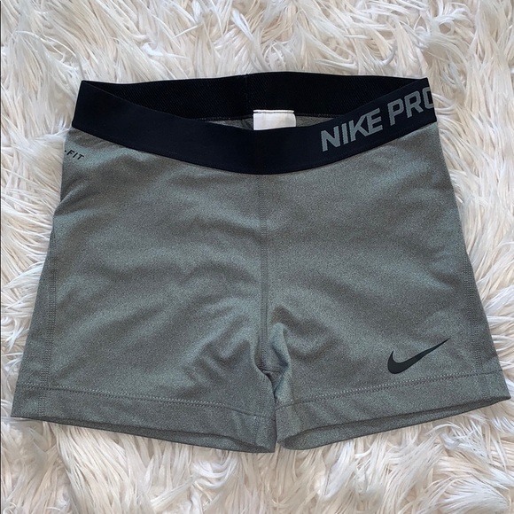 Nike Pants - Women’s Nike Fitted Shorts